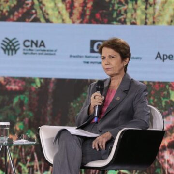 Agropecuária é parte da solução para mudanças climáticas, diz Tereza Cristina na abertura da COP26