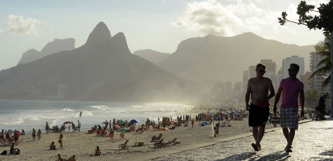 Brasil registra maior gasto de turistas estrangeiros desde 2016