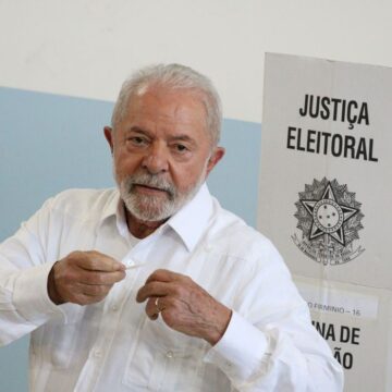 Lula, 77 anos, é eleito para o 3º mandato de presidente da República