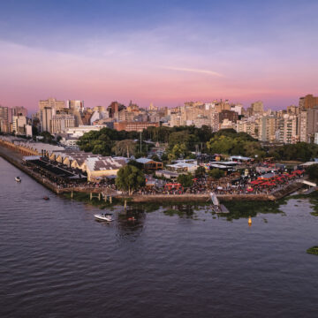 Cais Embarcadero, em Porto Alegre, anuncia reabertura de restaurantes