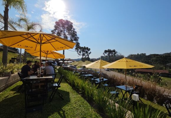 O restaurante Bacco Wine Heaven, em Garibaldi, é um destino imperdível na Serra Gaúcha